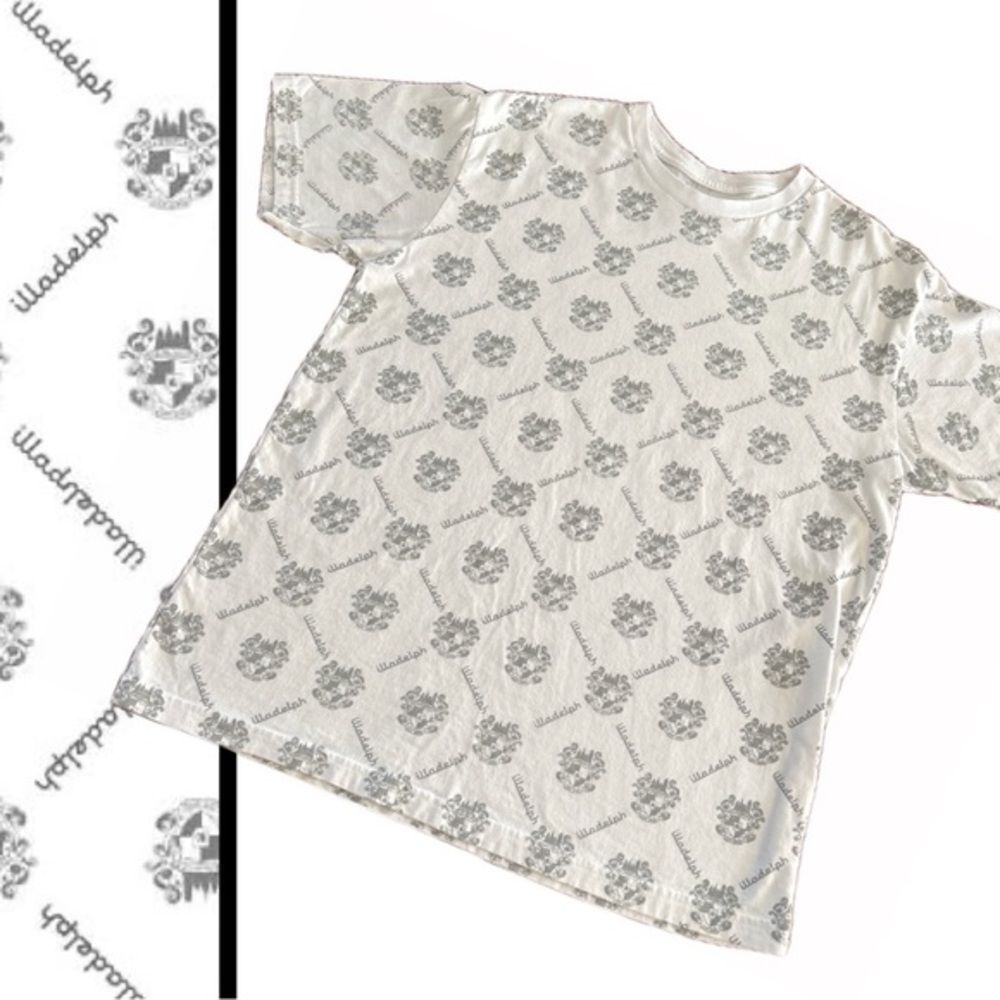 Illadelph Men’s White/Gray Logo Short‎ Sleeve Shirt - Size L